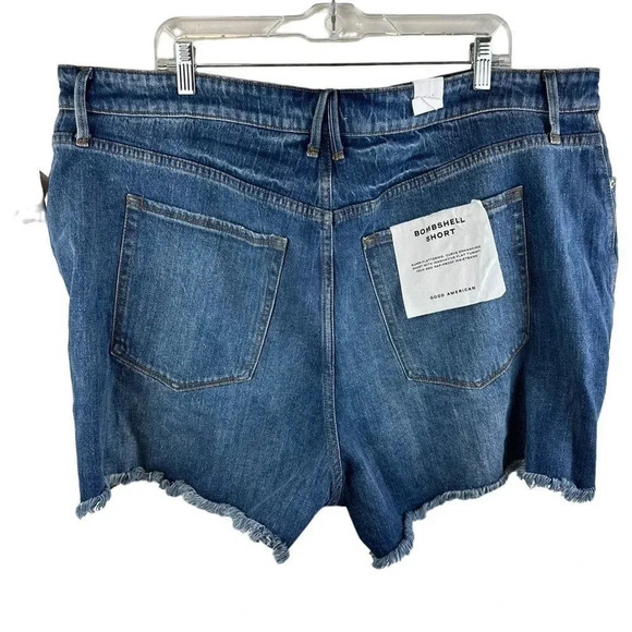 Good American I Bombshell Shorts Ss 20 NWT - Picture 8 of 16